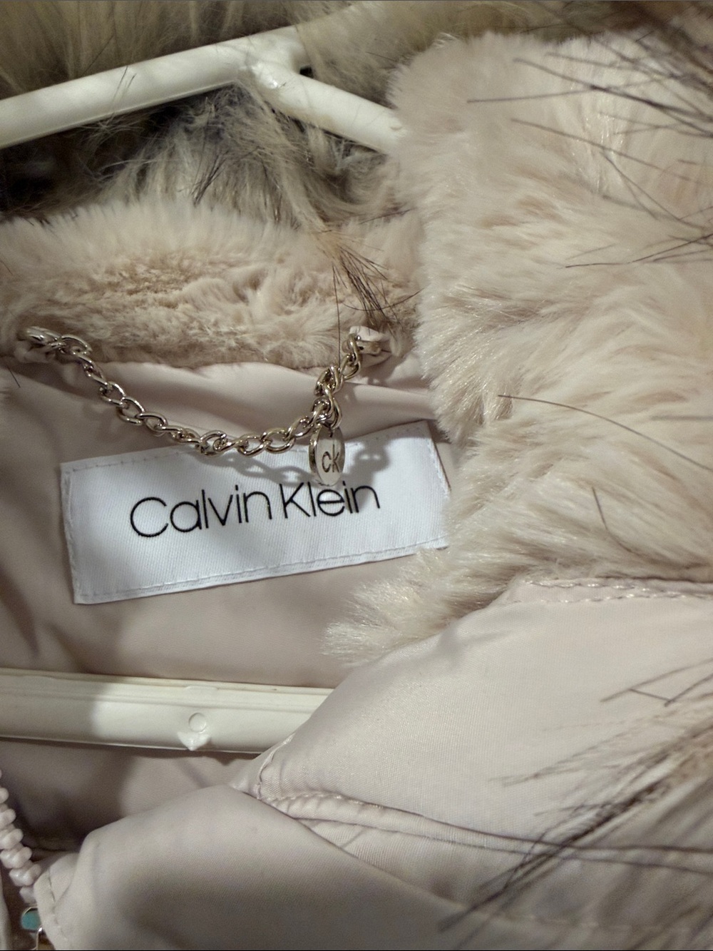 Calvin Klein Quilted Puffer Jacket with Faux Fur Hood - Picture 2 of 8